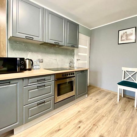 ורשה K22 Al Jana Pawla II Apartments 1 מראה חיצוני תמונה