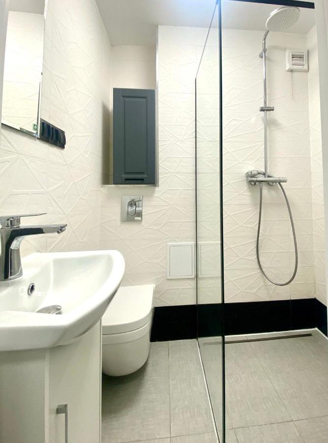 ורשה K22 Al Jana Pawla II Apartments 1 מראה חיצוני תמונה