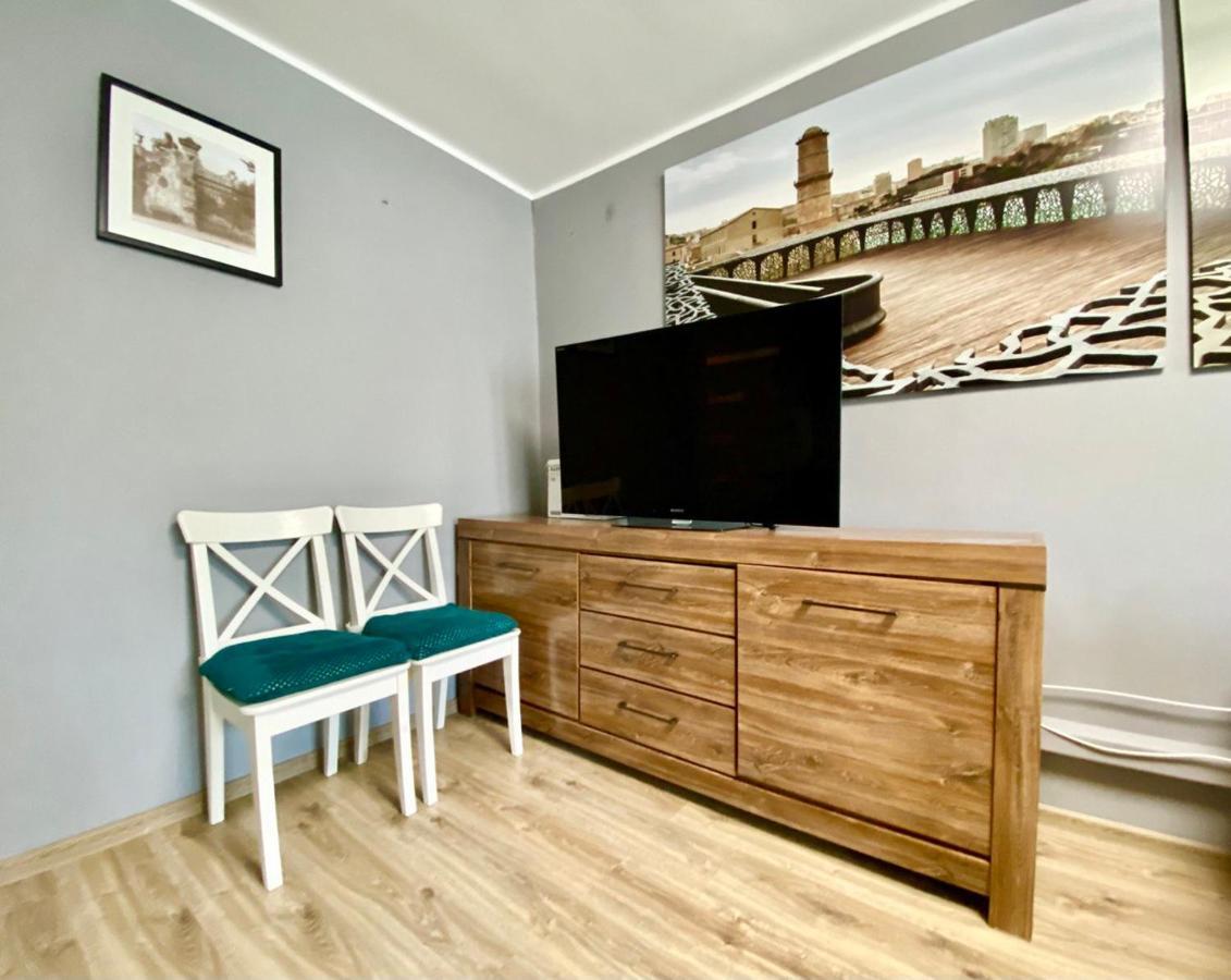 ורשה K22 Al Jana Pawla II Apartments 1 מראה חיצוני תמונה